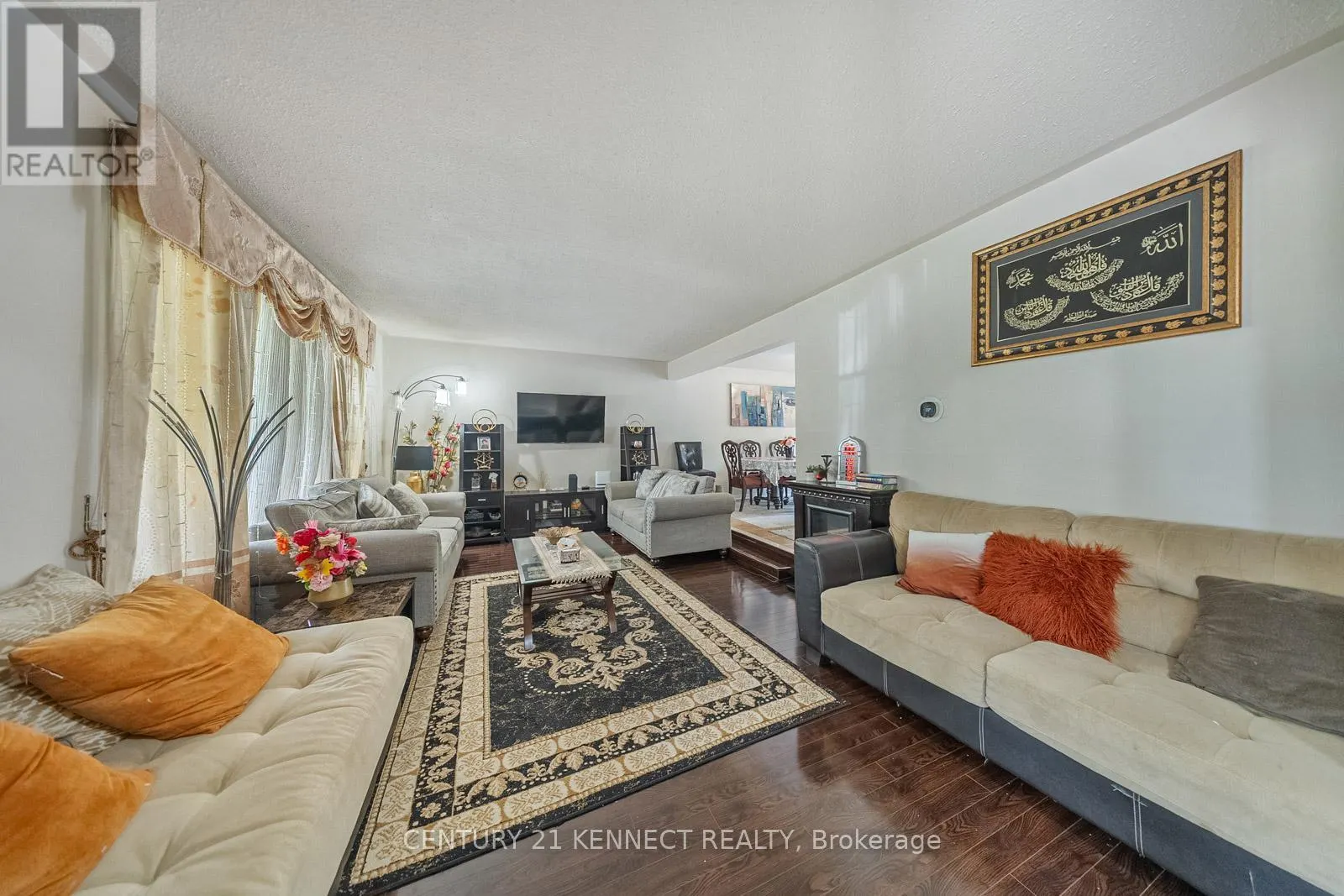 55 BRAEMAR DRIVE