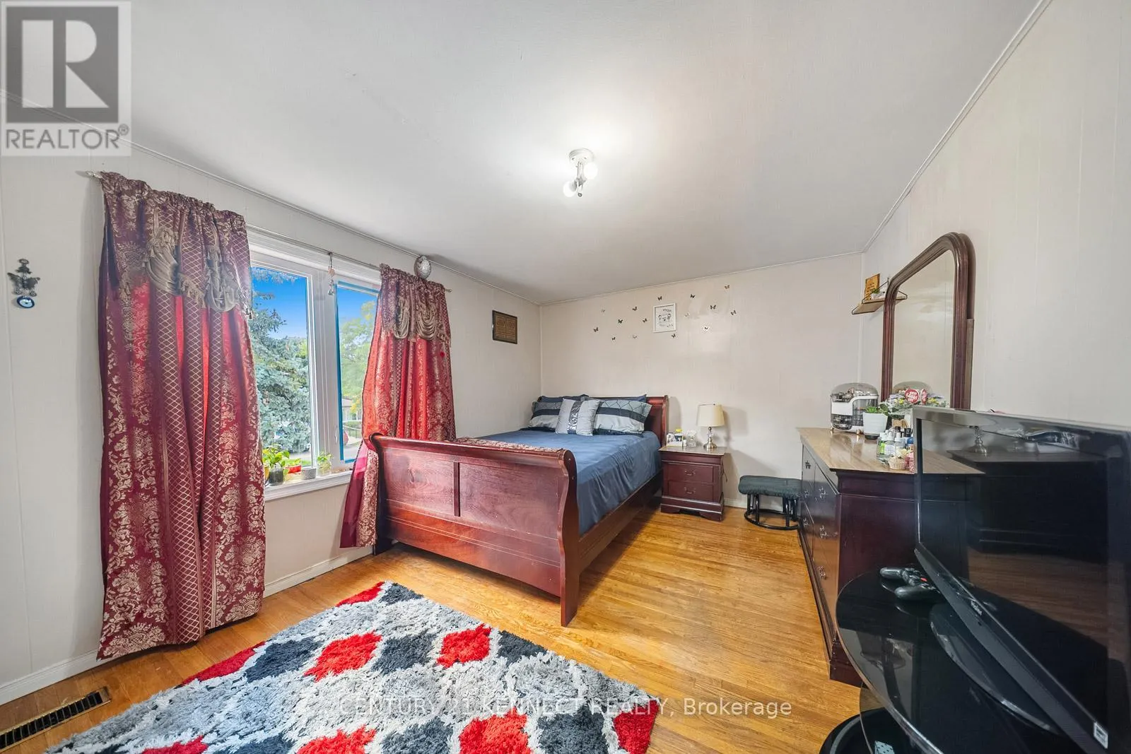 55 BRAEMAR DRIVE