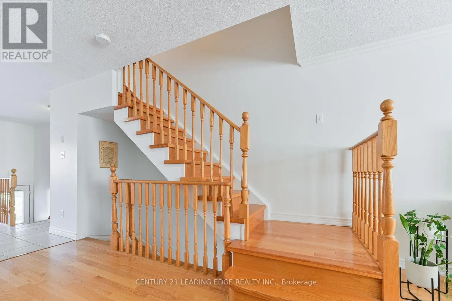 41 - 1751 LAMPMAN AVENUE