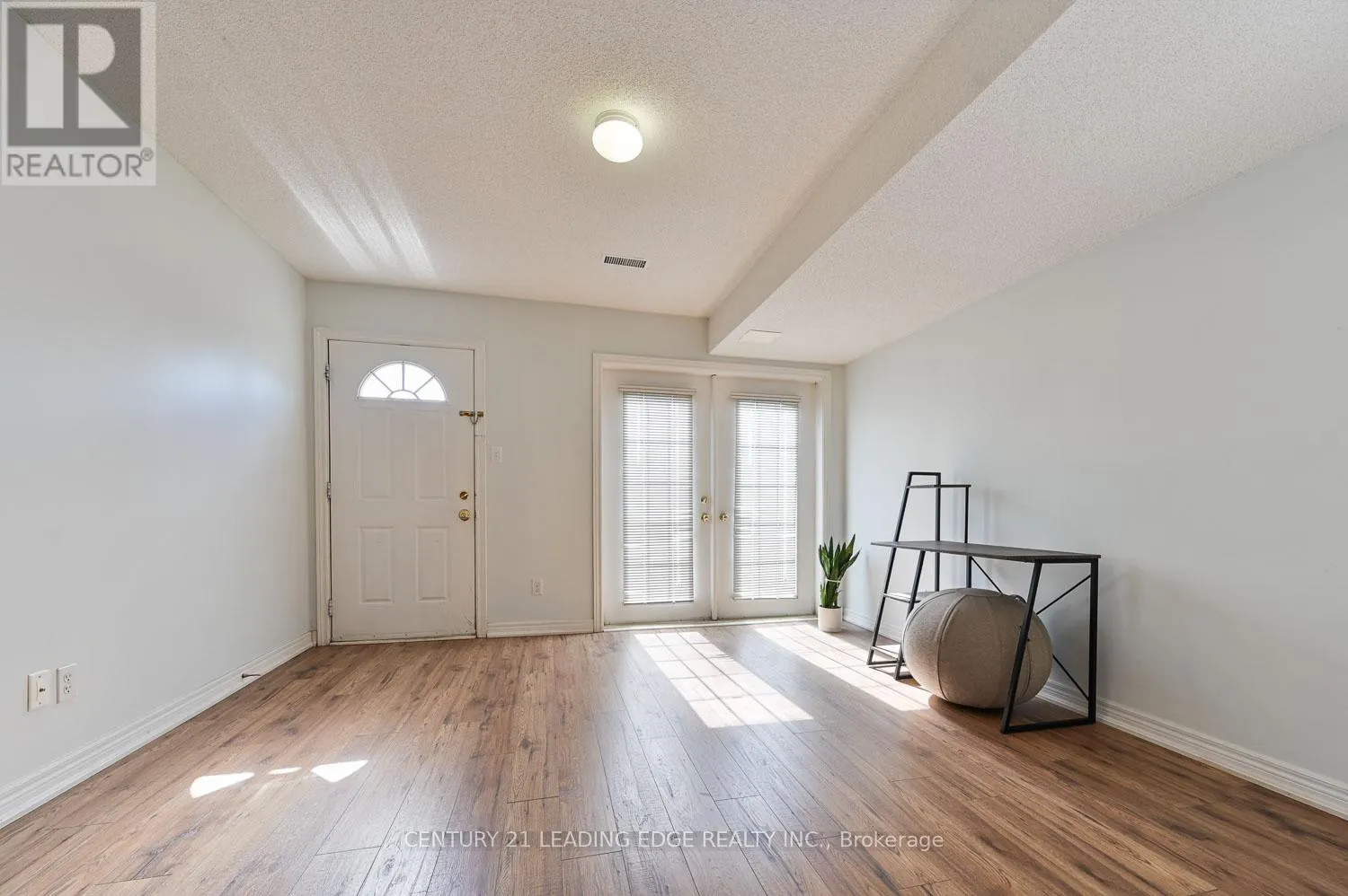 41 - 1751 LAMPMAN AVENUE