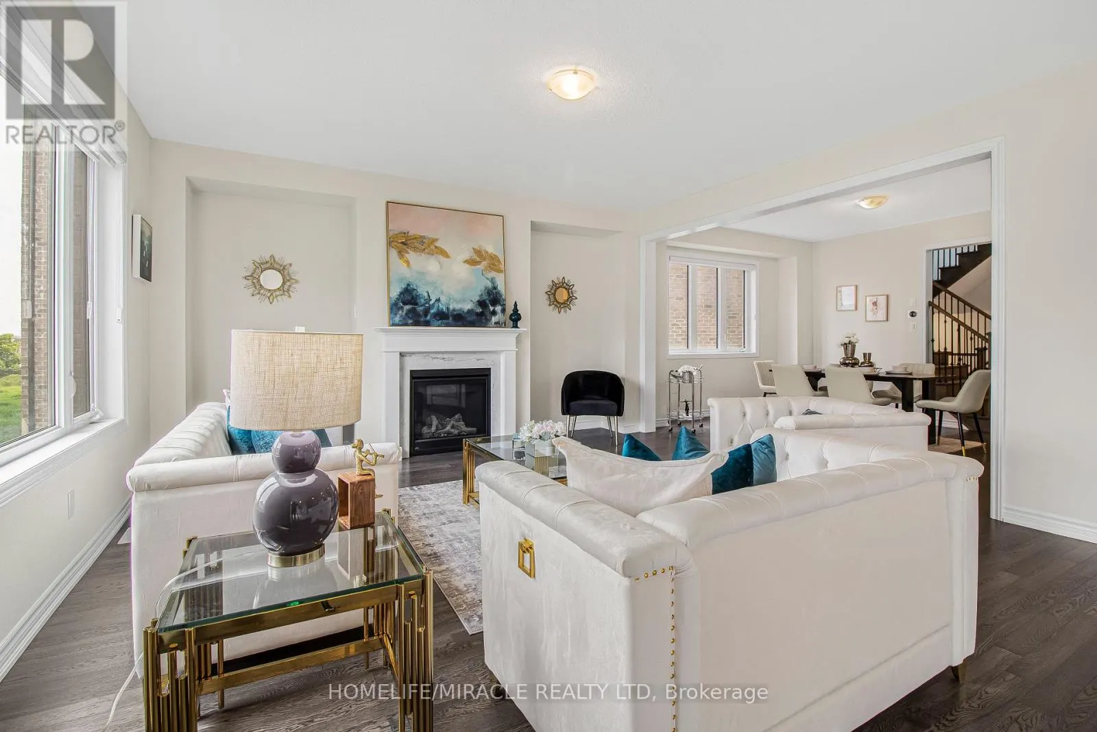 63 LIPSCOTT DRIVE