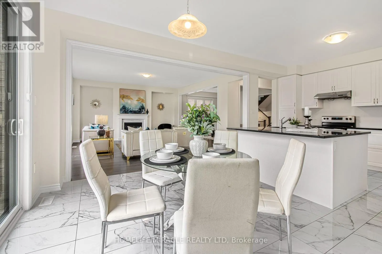 63 LIPSCOTT DRIVE