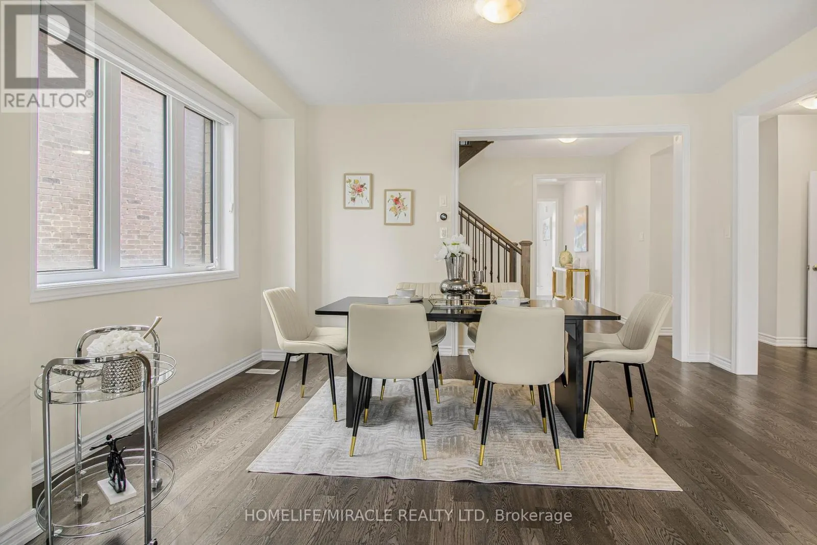63 LIPSCOTT DRIVE