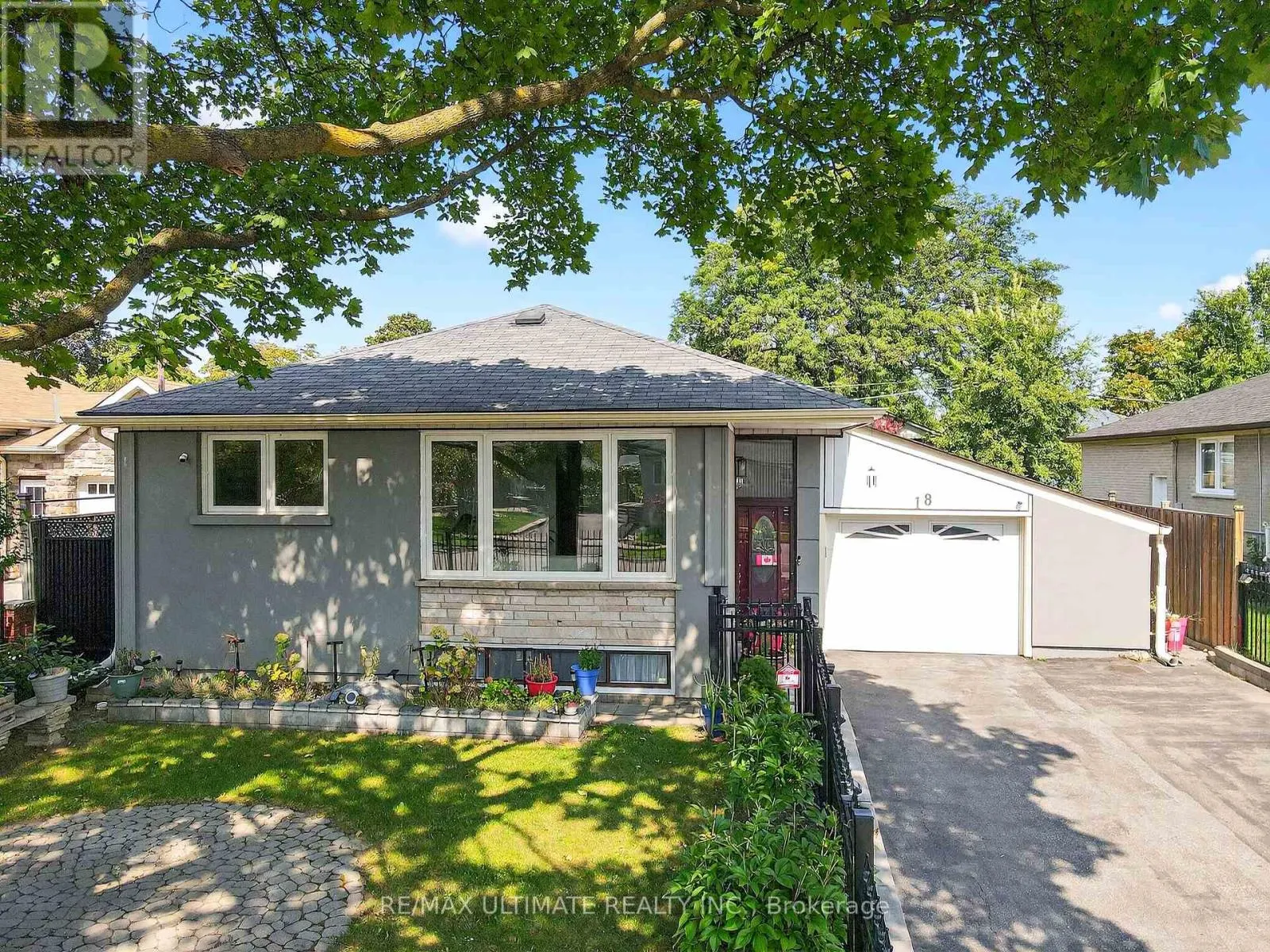 18 COURTWRIGHT ROAD