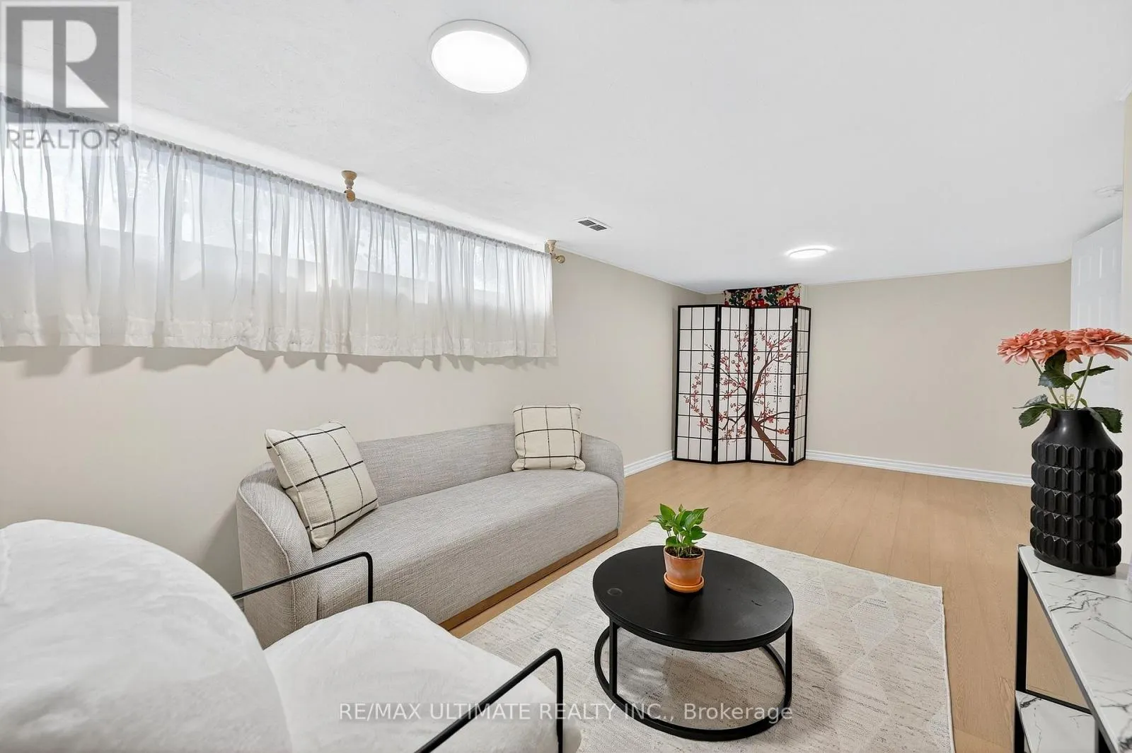 18 COURTWRIGHT ROAD