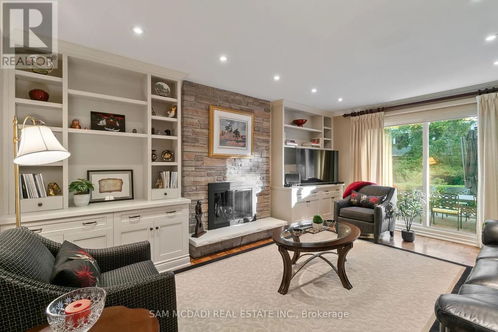 1383 WATERSEDGE ROAD