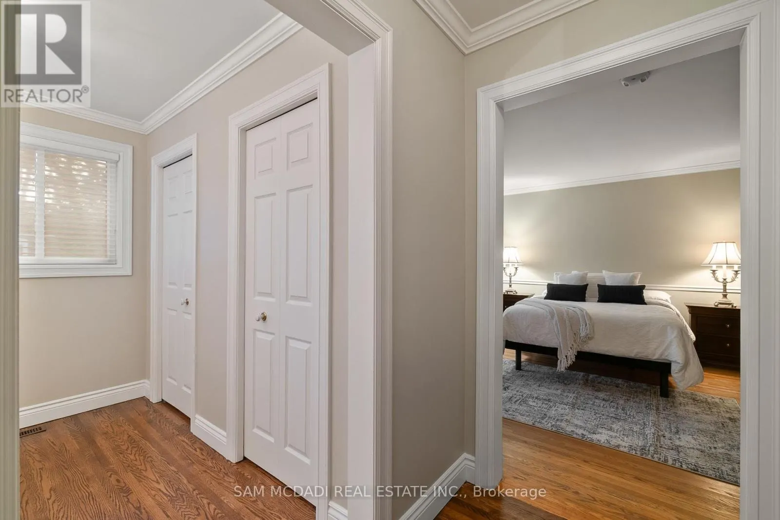 1383 WATERSEDGE ROAD