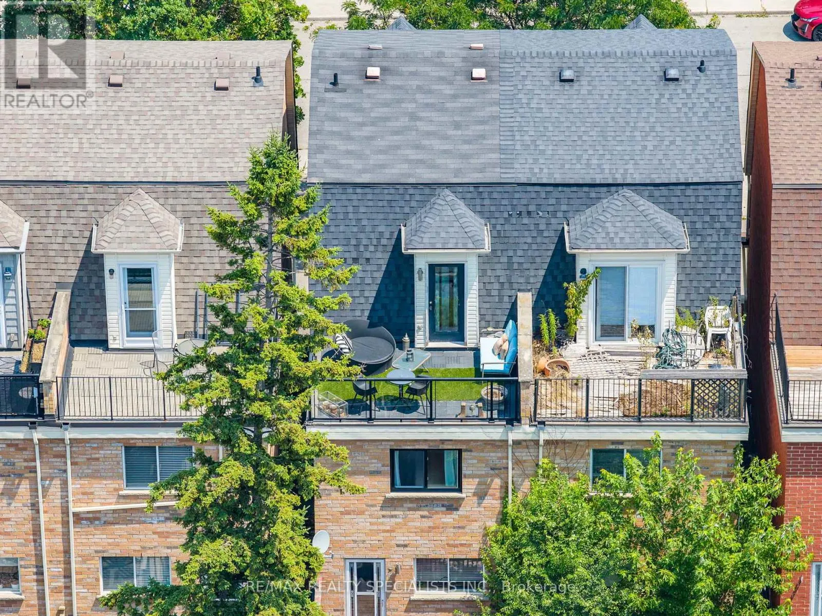 134 RANKIN CRESCENT