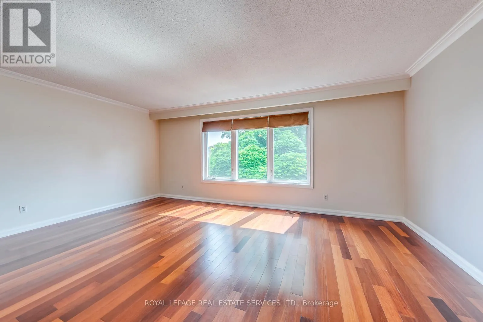 317 ULRIC CRESCENT
