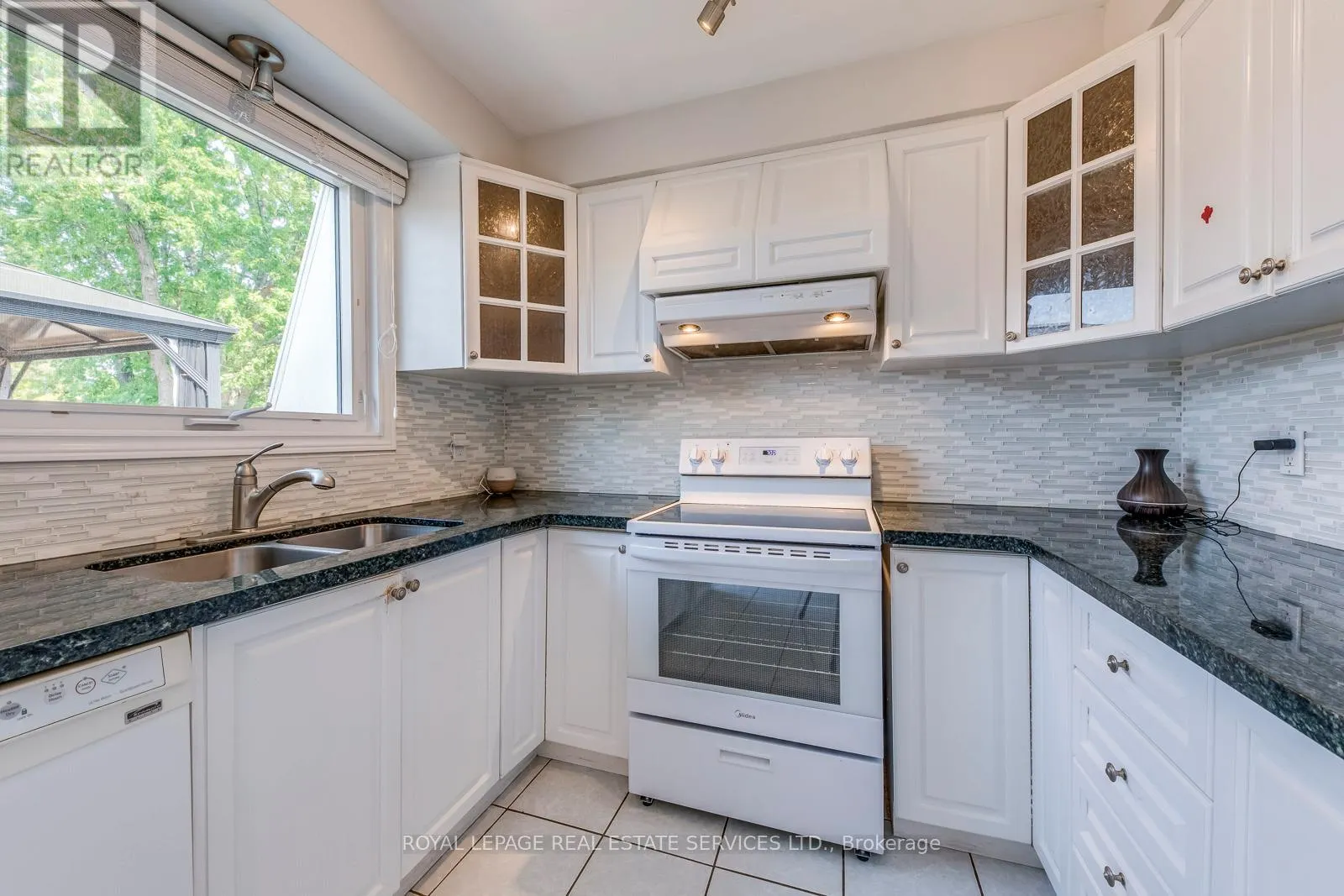 317 ULRIC CRESCENT