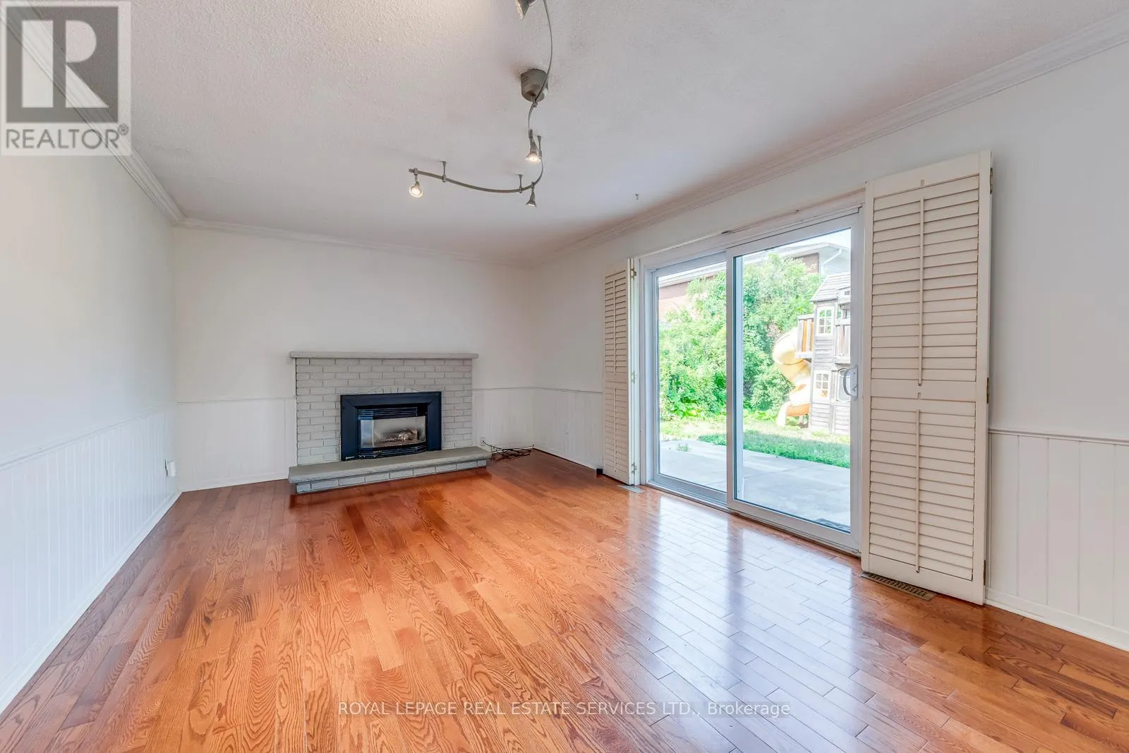 317 ULRIC CRESCENT