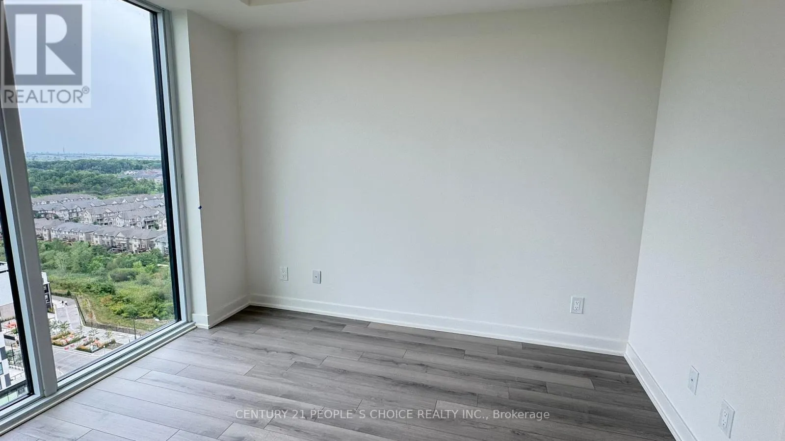 1803 - 3079 TRAFALGAR ROAD