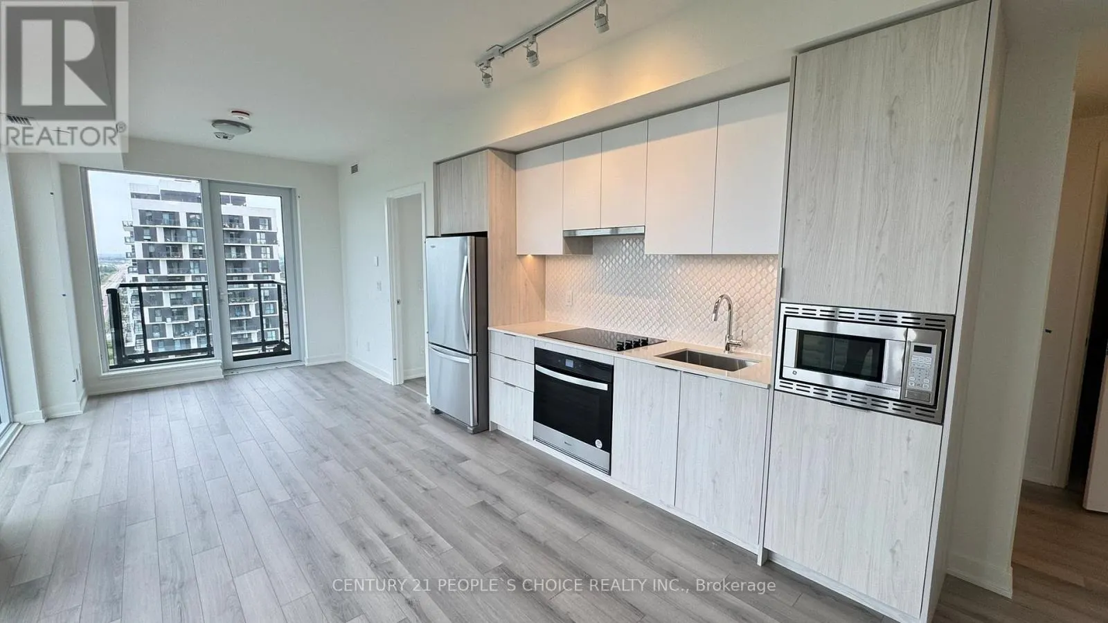 1803 - 3079 TRAFALGAR ROAD