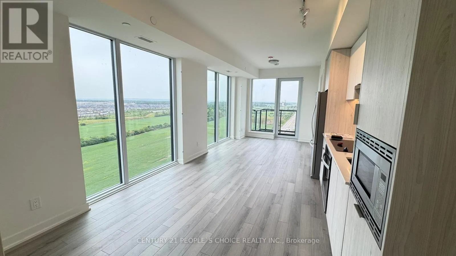 1803 - 3079 TRAFALGAR ROAD