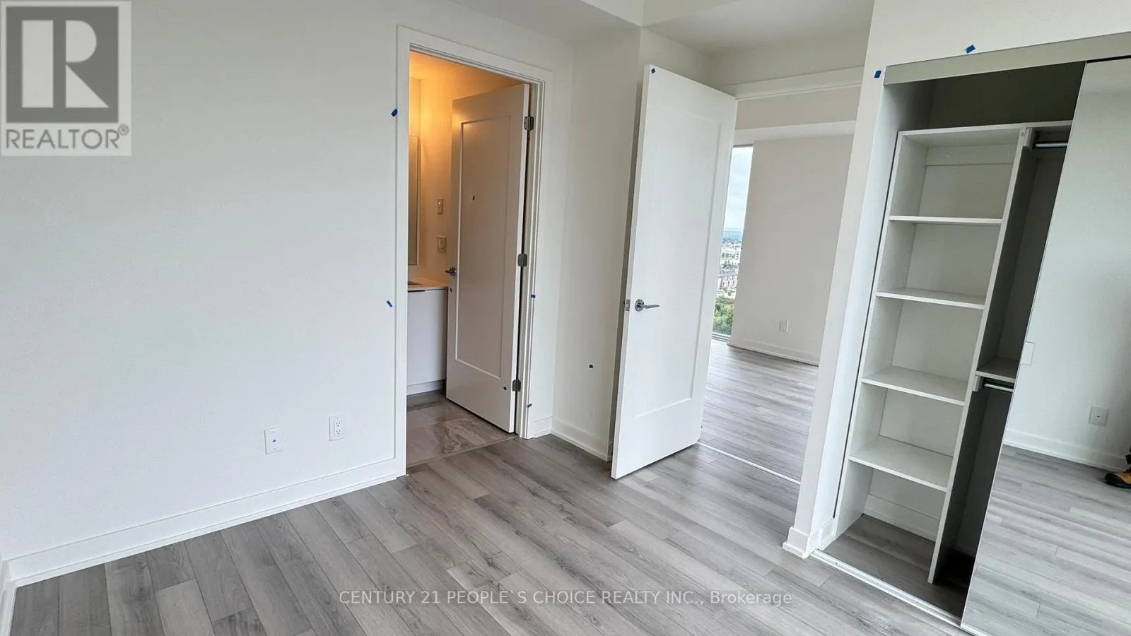 1803 - 3079 TRAFALGAR ROAD