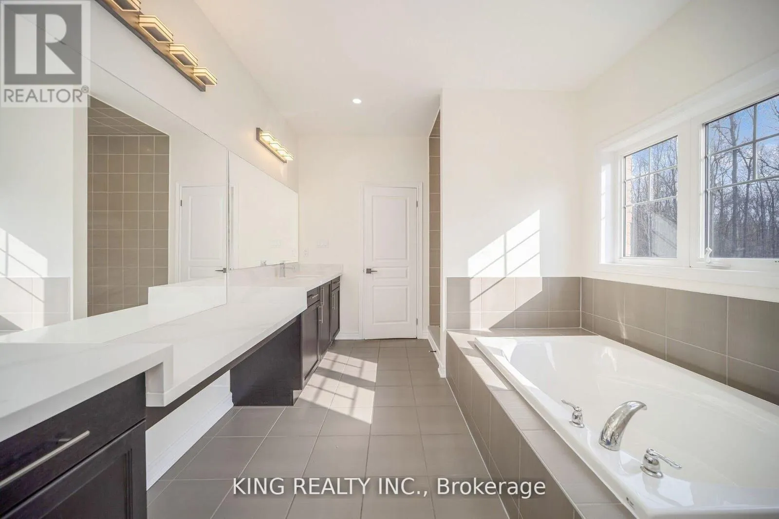 52 HAVERSTOCK CRESCENT