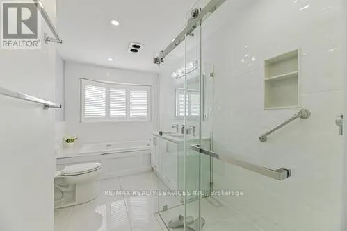 29 LENECK AVENUE