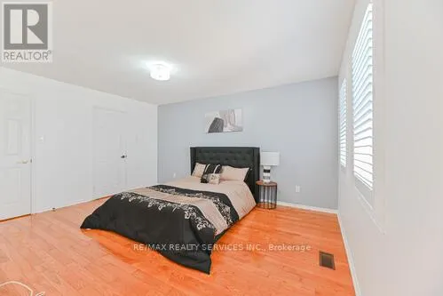 29 LENECK AVENUE