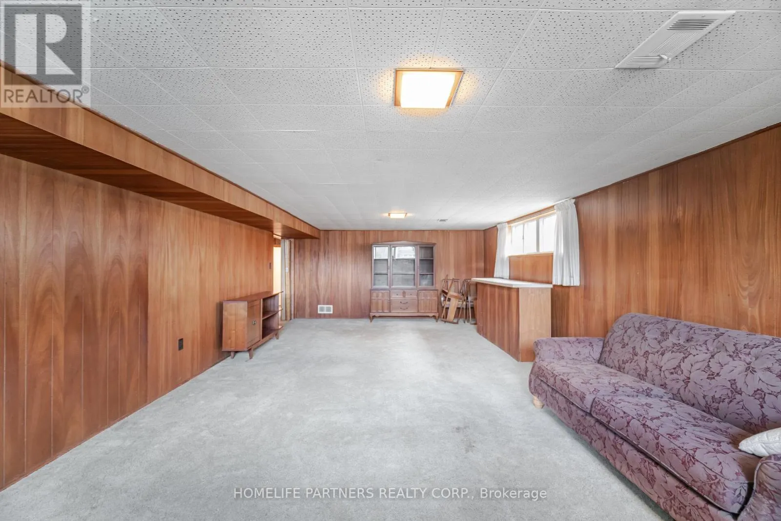 91 DENBIGH CRESCENT
