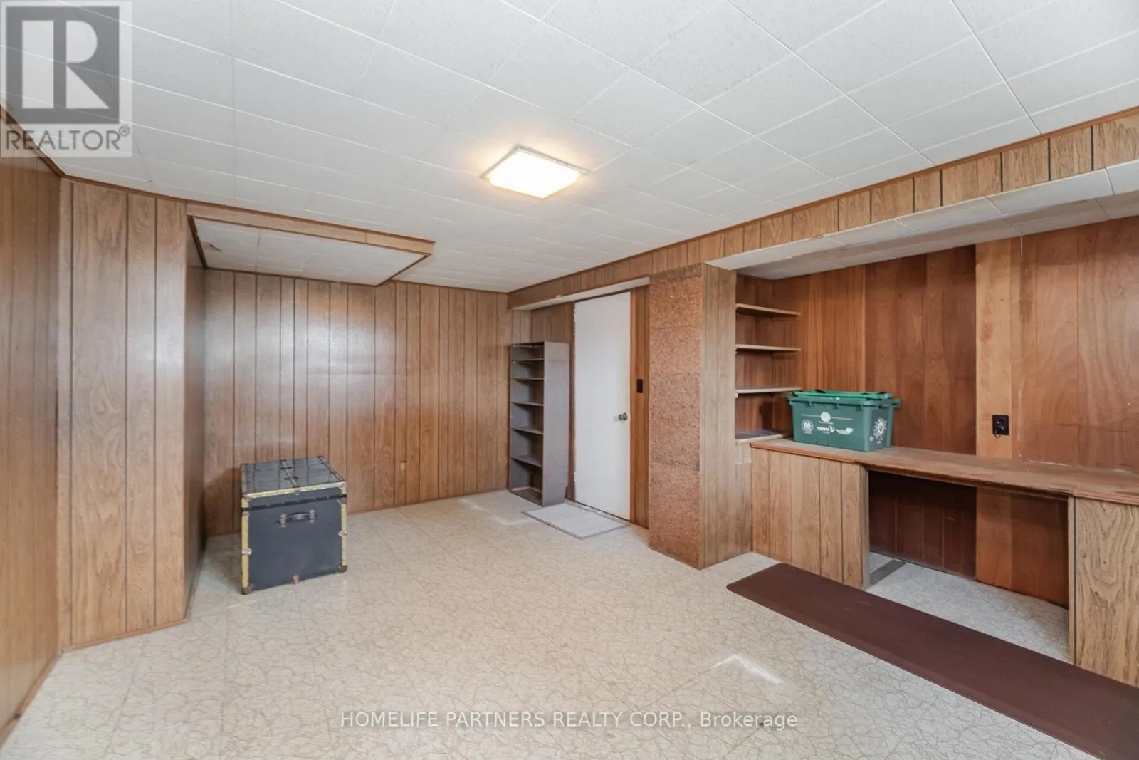 91 DENBIGH CRESCENT