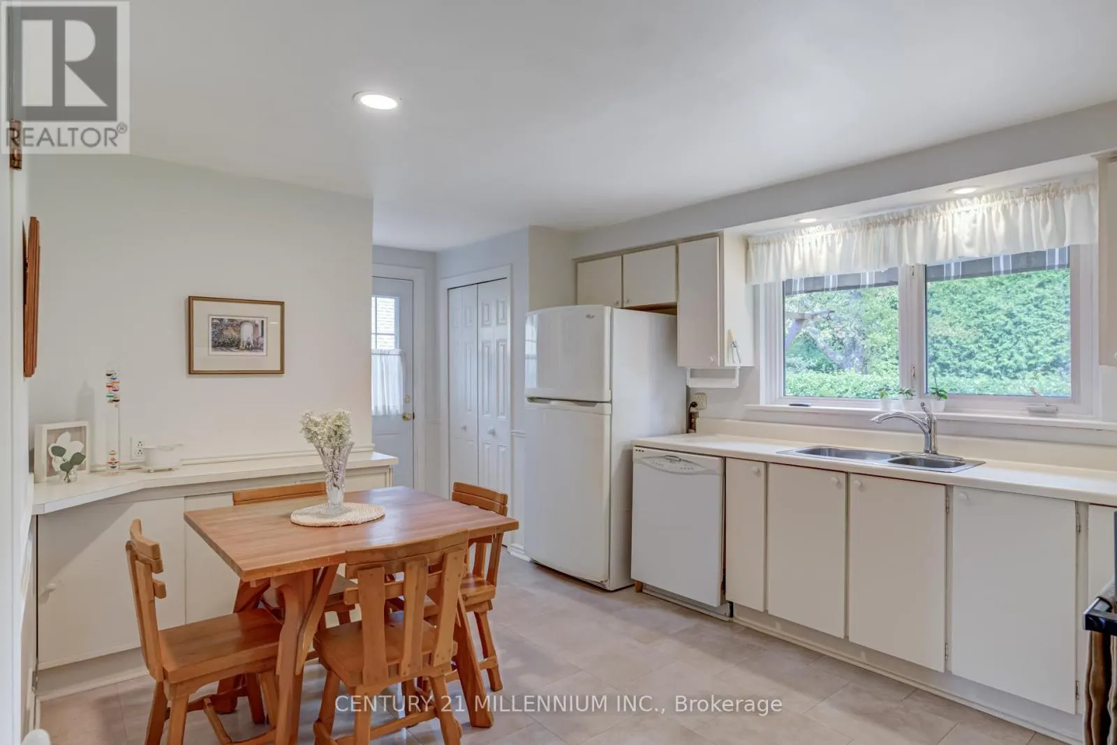 12 ALDERWAY AVENUE