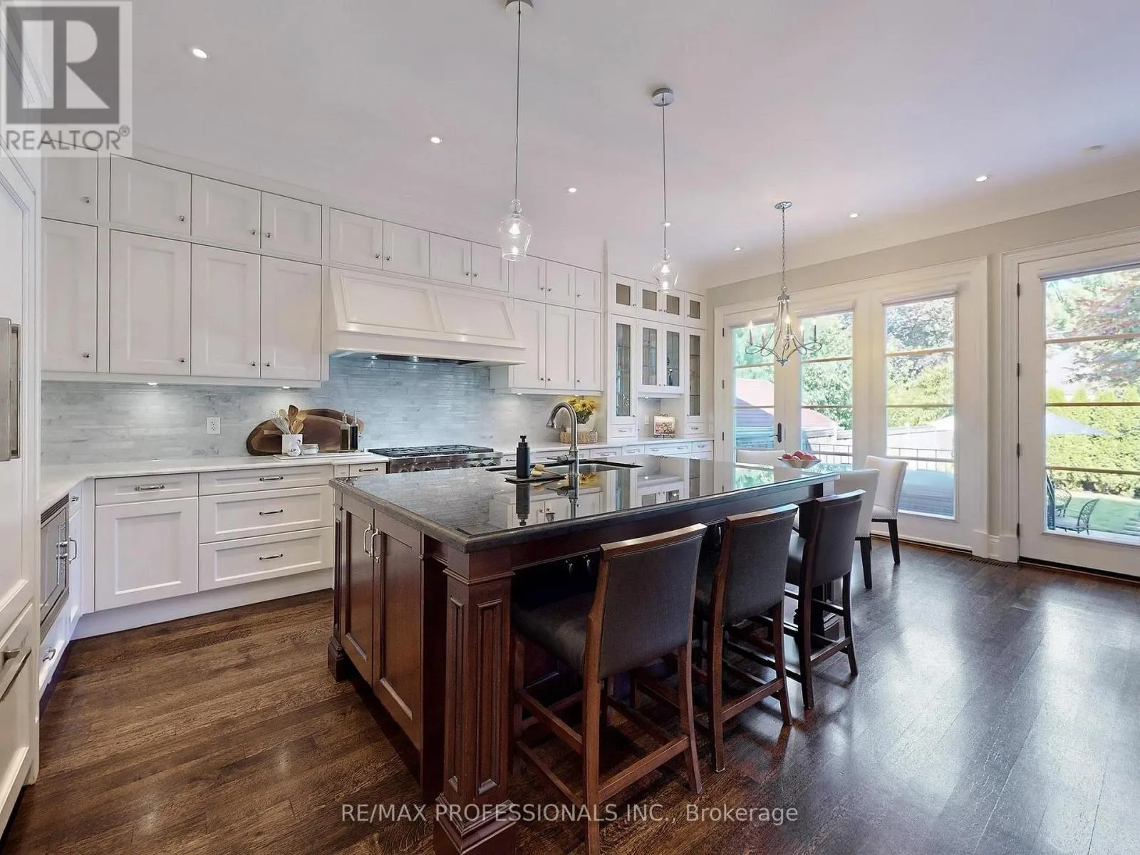 25 HUMBERVALE BOULEVARD
