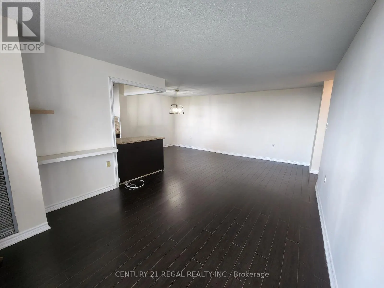 1510 - 18 KNIGHTSBRIDGE ROAD