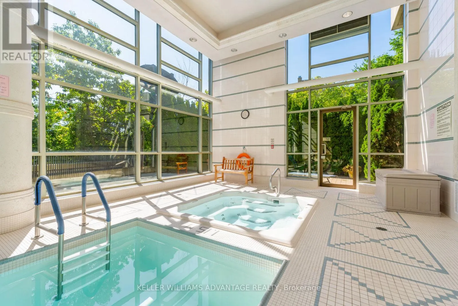 904 - 2662 BLOOR STREET W