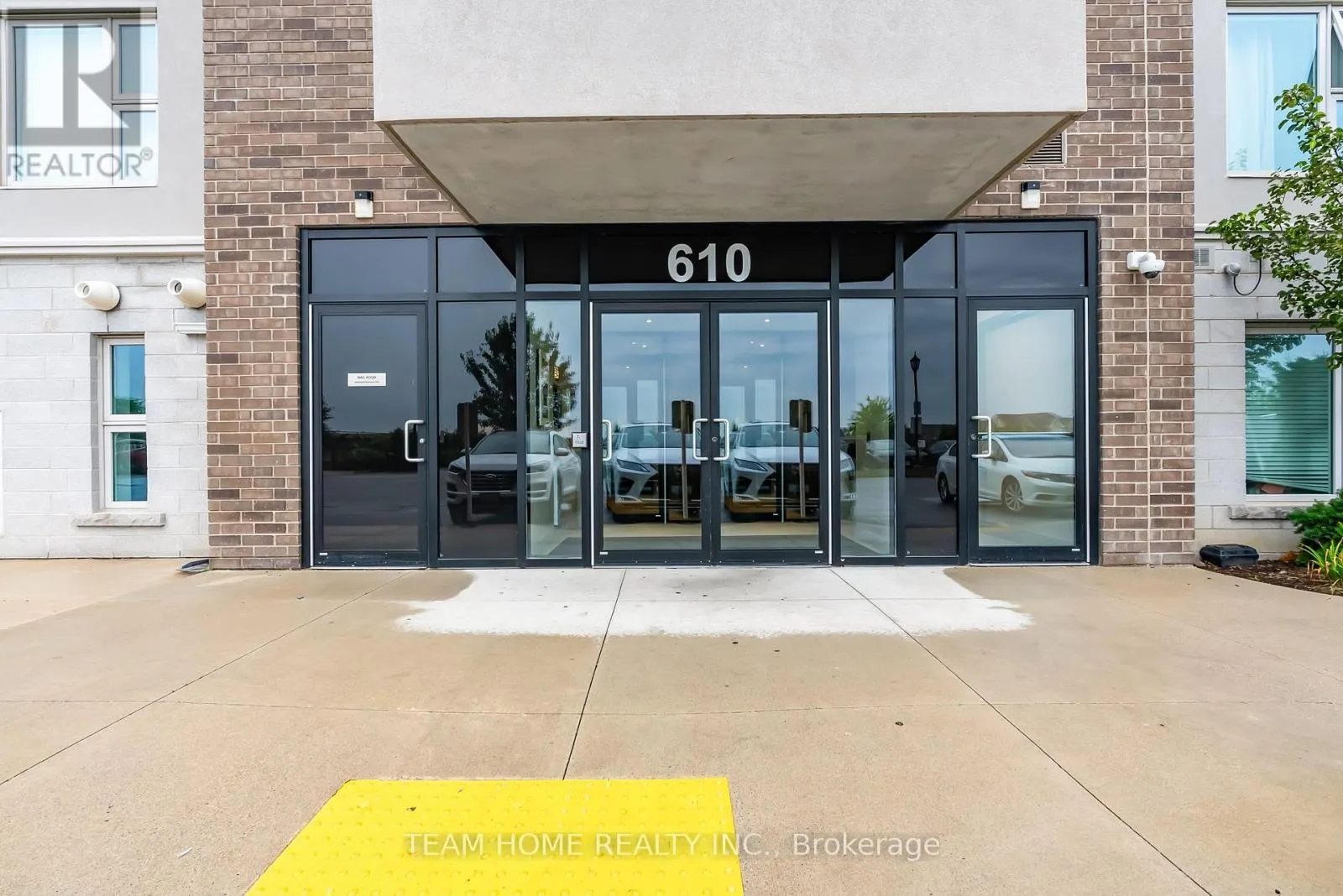 220 - 610 FARMSTEAD DRIVE