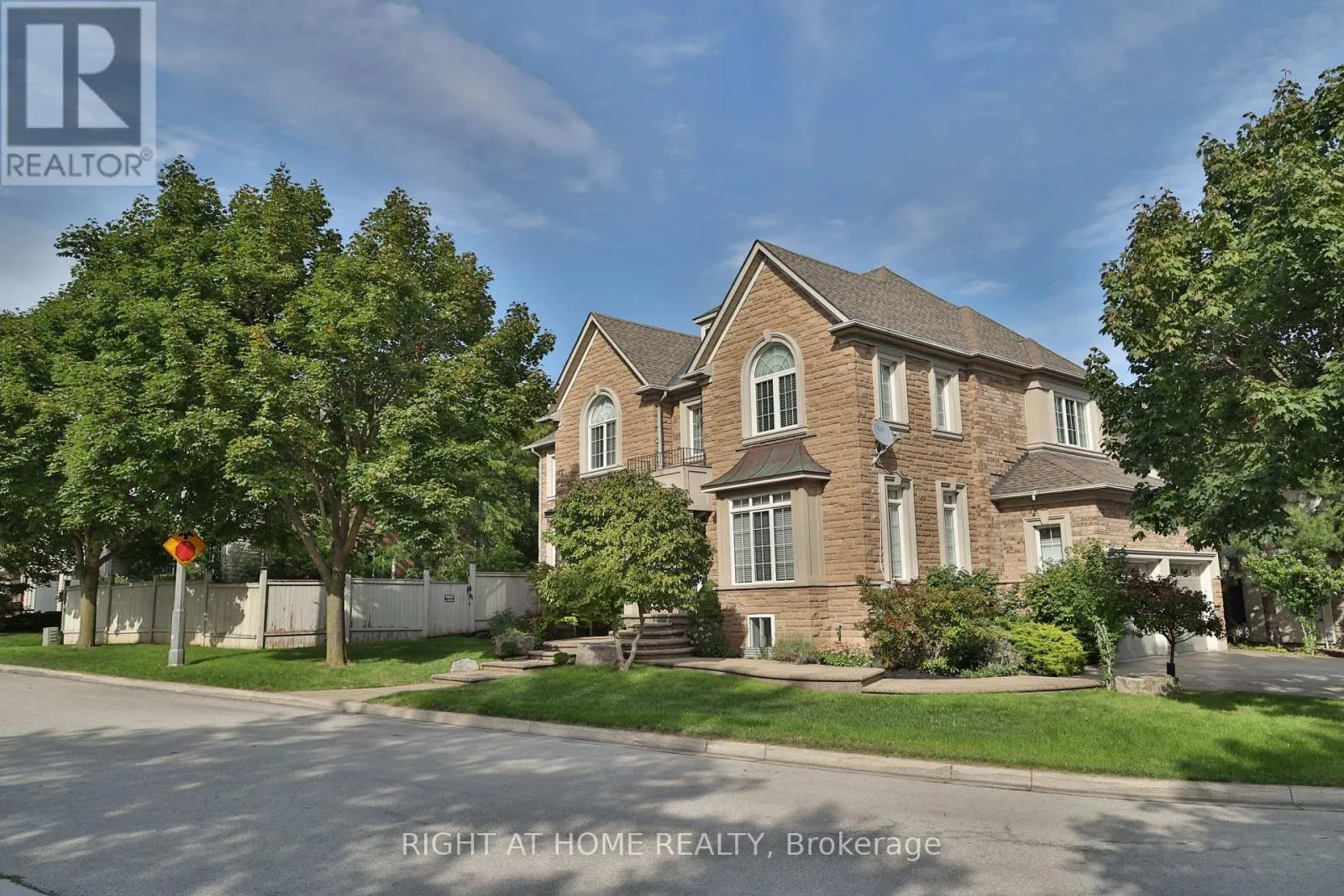 2435 VALLEY FOREST WAY