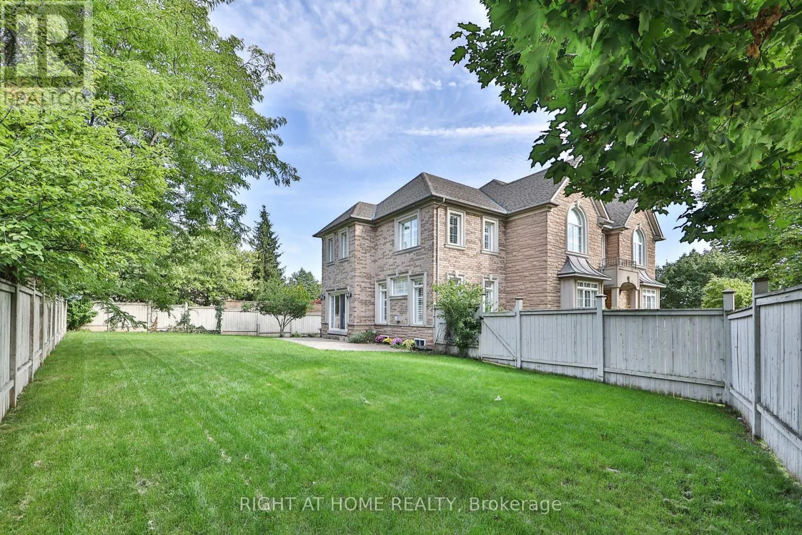 2435 VALLEY FOREST WAY