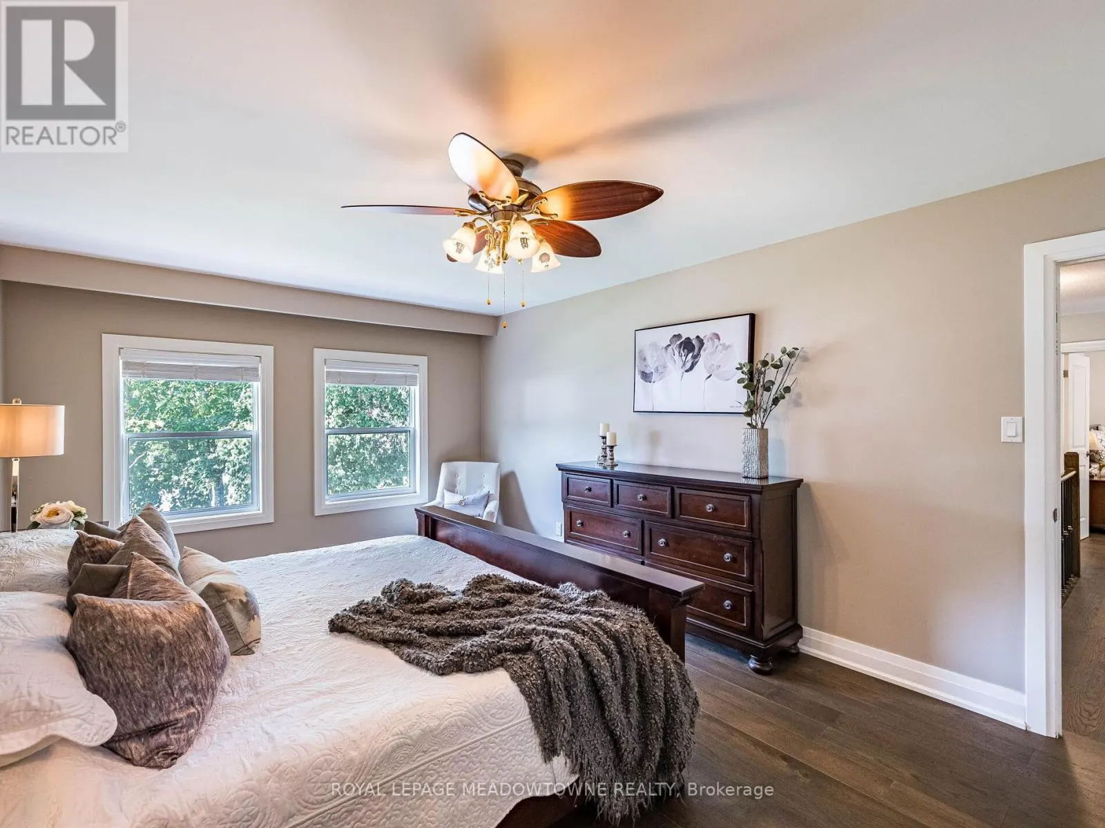 40 HILLTOP DRIVE