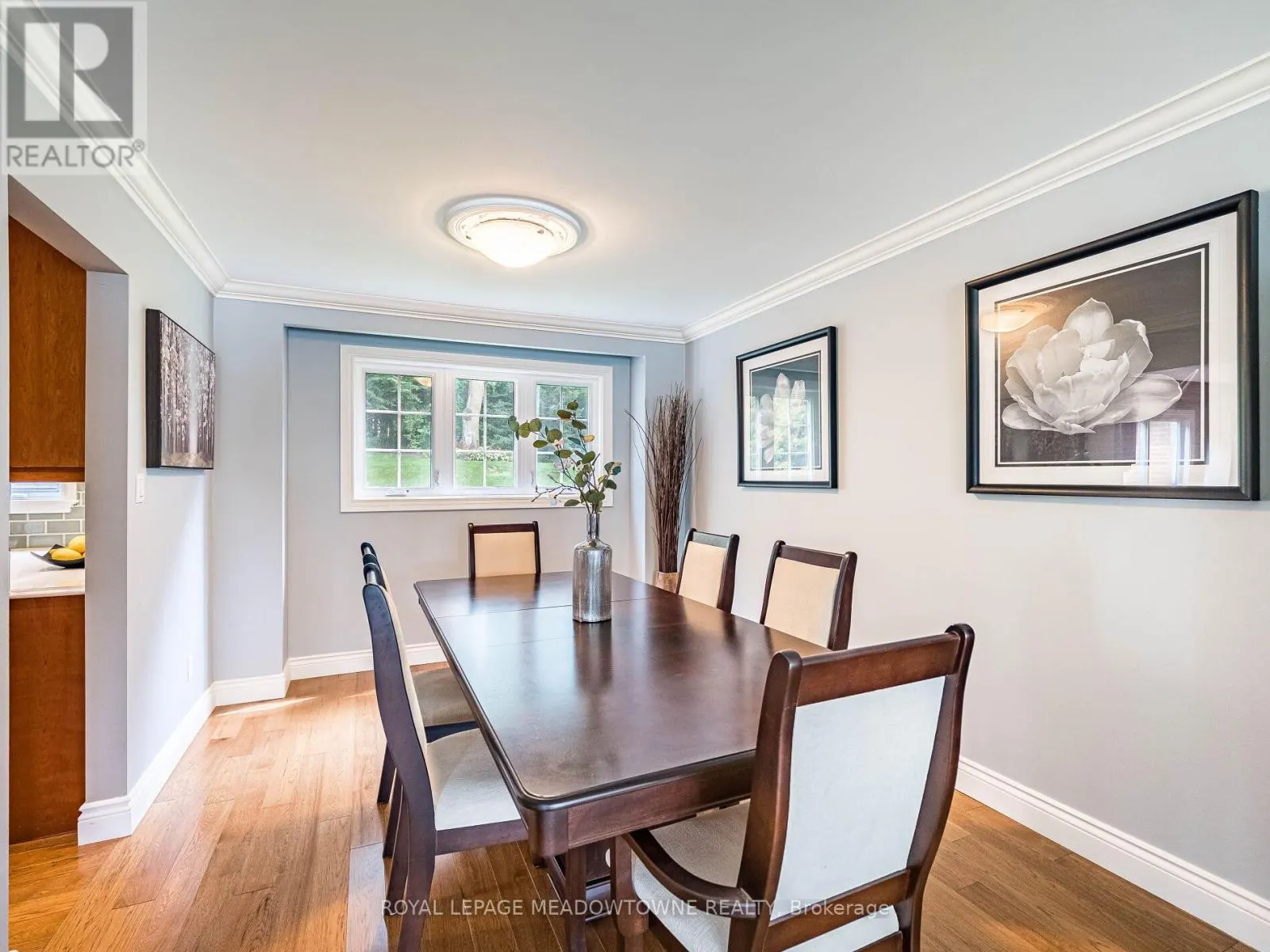 40 HILLTOP DRIVE