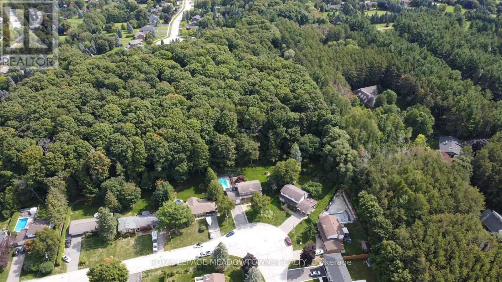 40 HILLTOP DRIVE