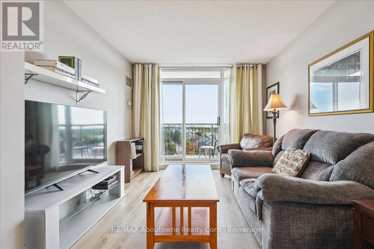 805 - 2325 CENTRAL PARK DRIVE, #805