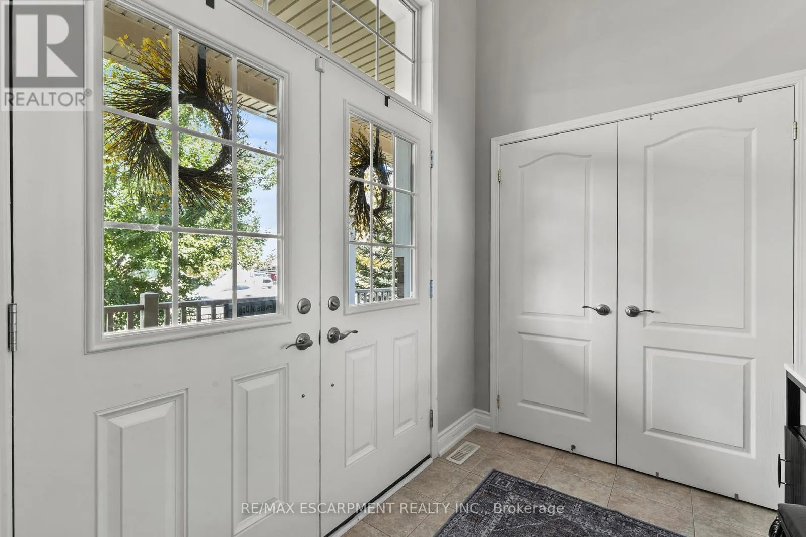 22 - 4823 THOMAS ALTON BOULEVARD