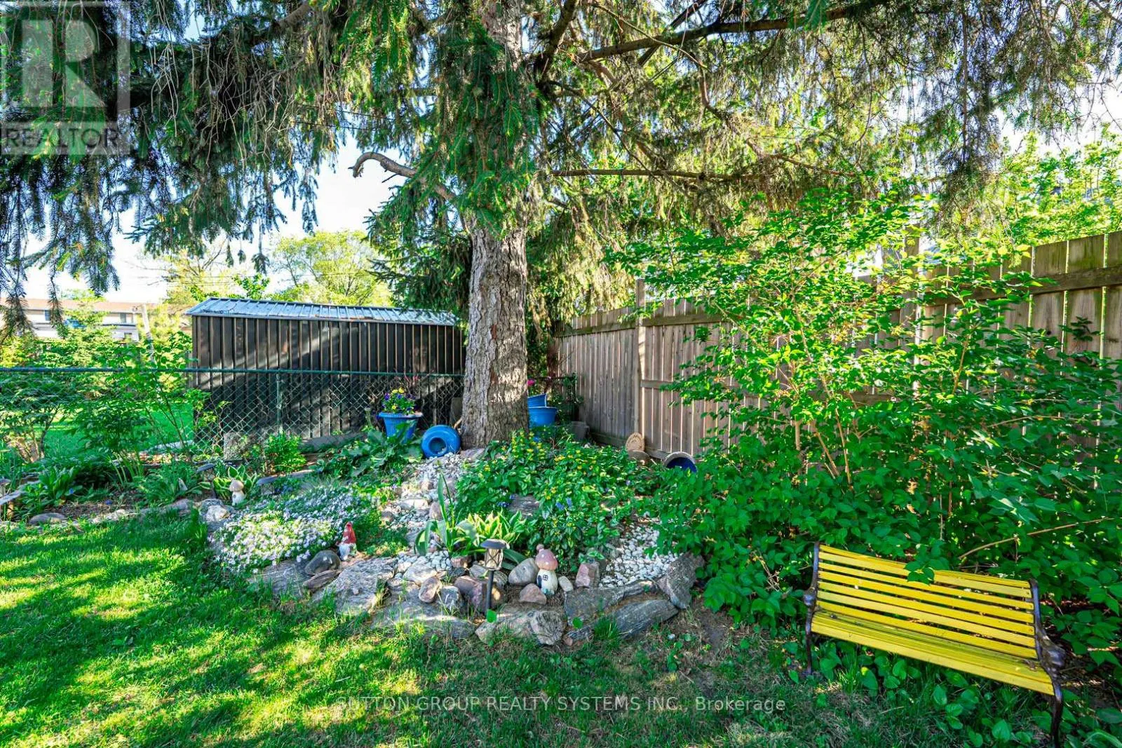 366 RENFORTH DRIVE