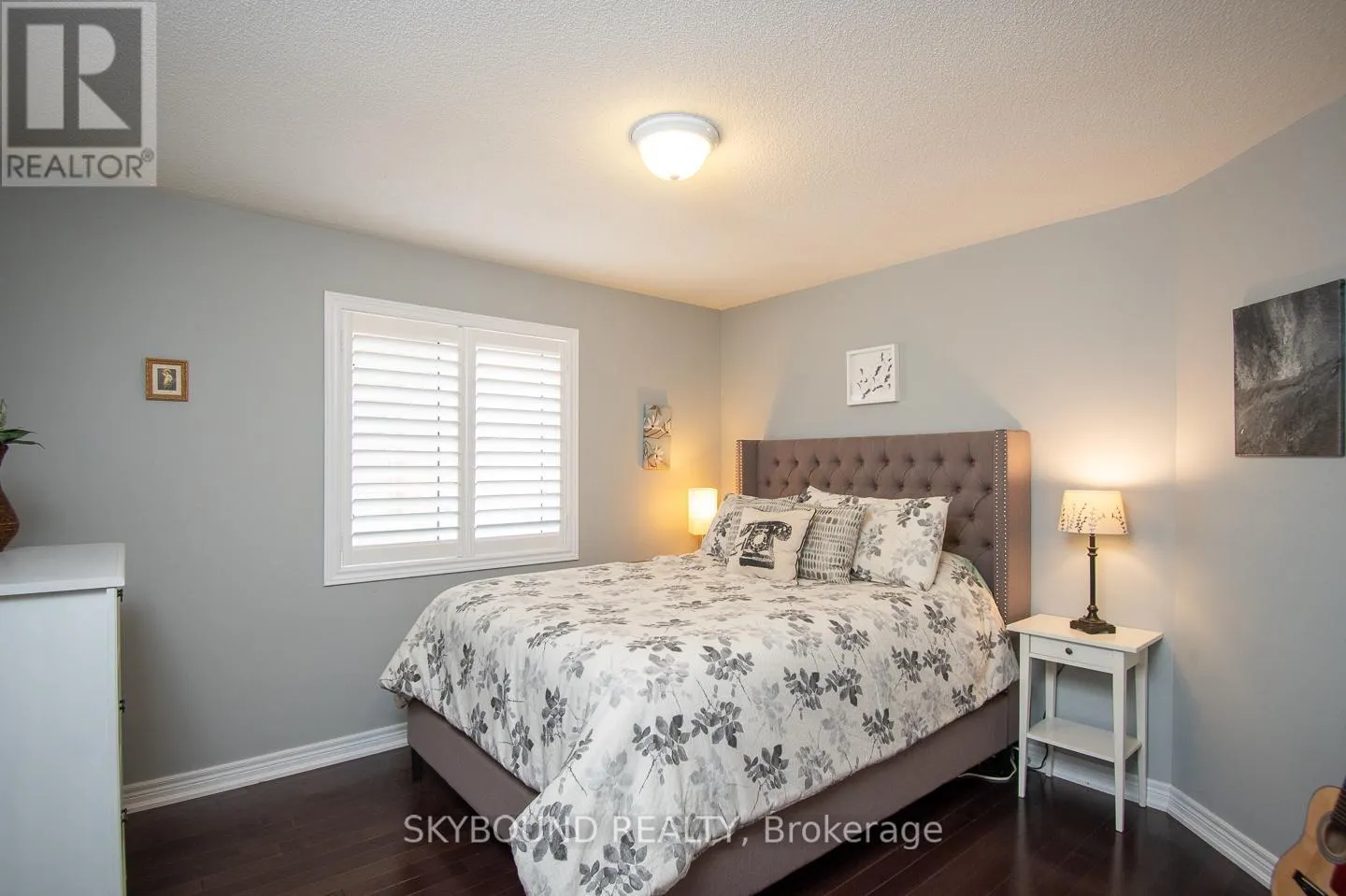 38 SILVER POND DRIVE