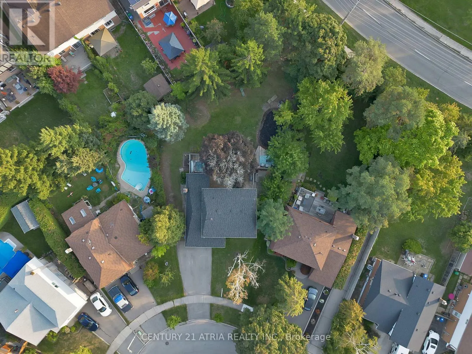 3222 HORNBEAM CRESCENT