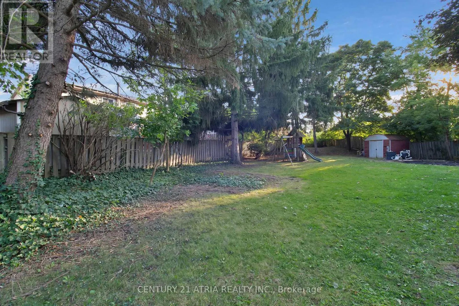 3222 HORNBEAM CRESCENT