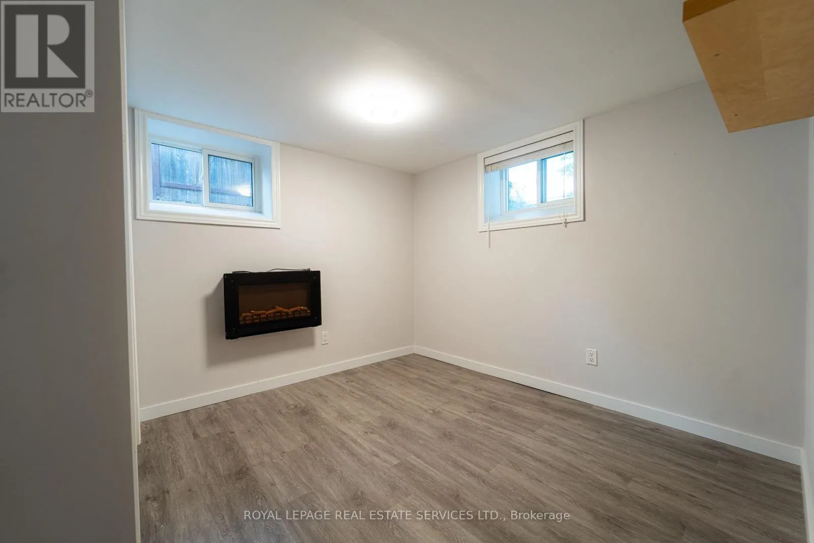 1071 JOAN DRIVE