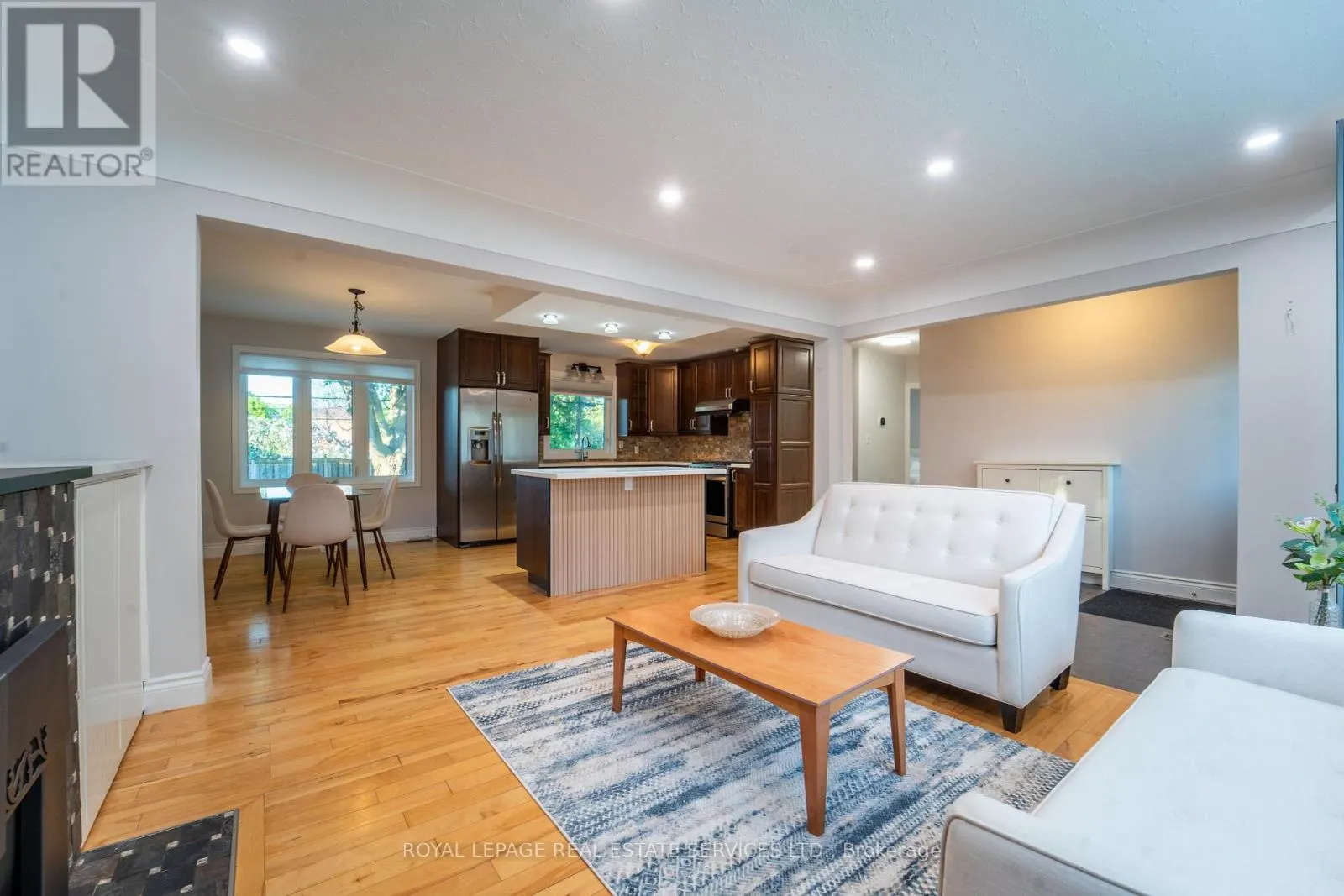 1071 JOAN DRIVE