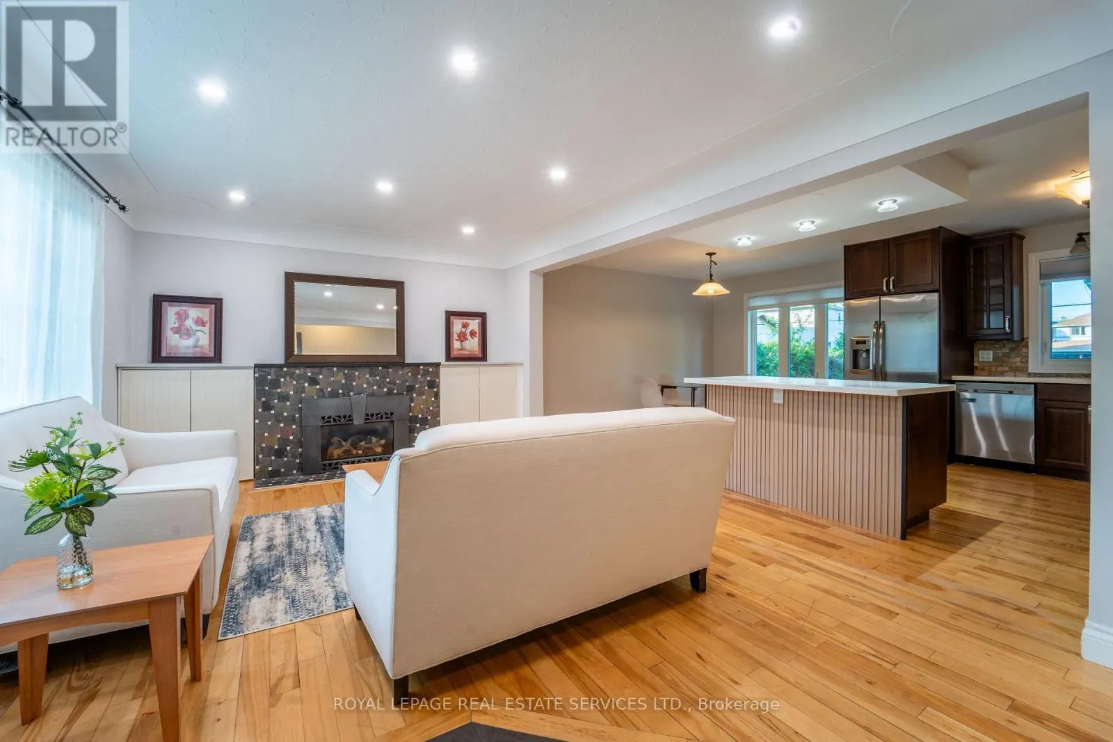 1071 JOAN DRIVE