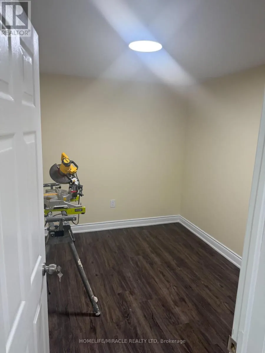 155 BUFFORD DRIVE