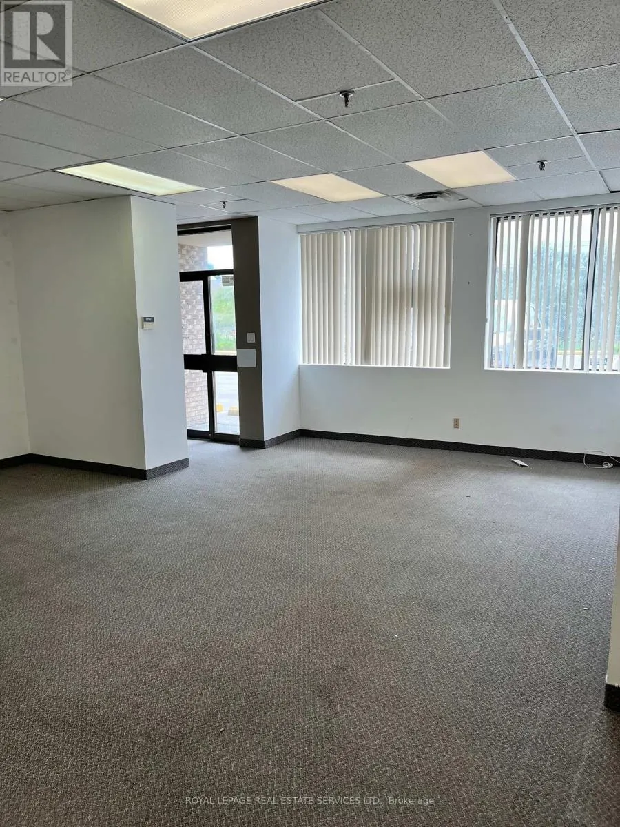 124 - 557 DIXON ROAD