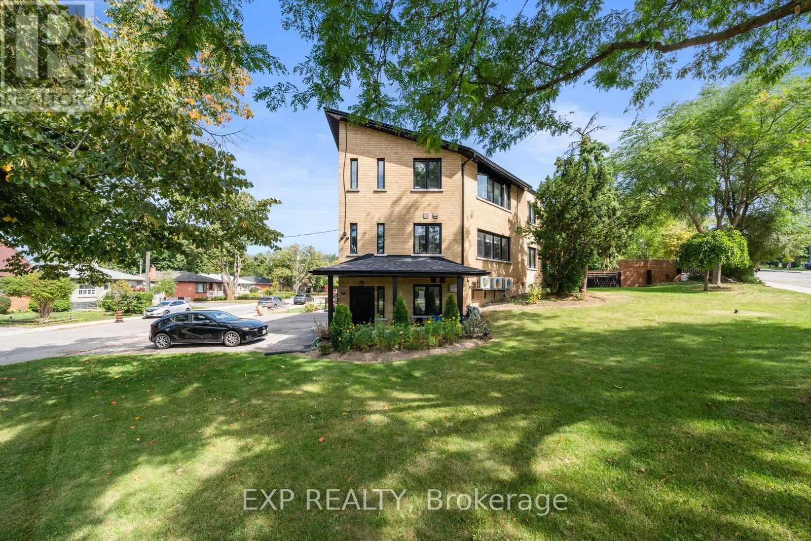 5 BRENDWIN ROAD