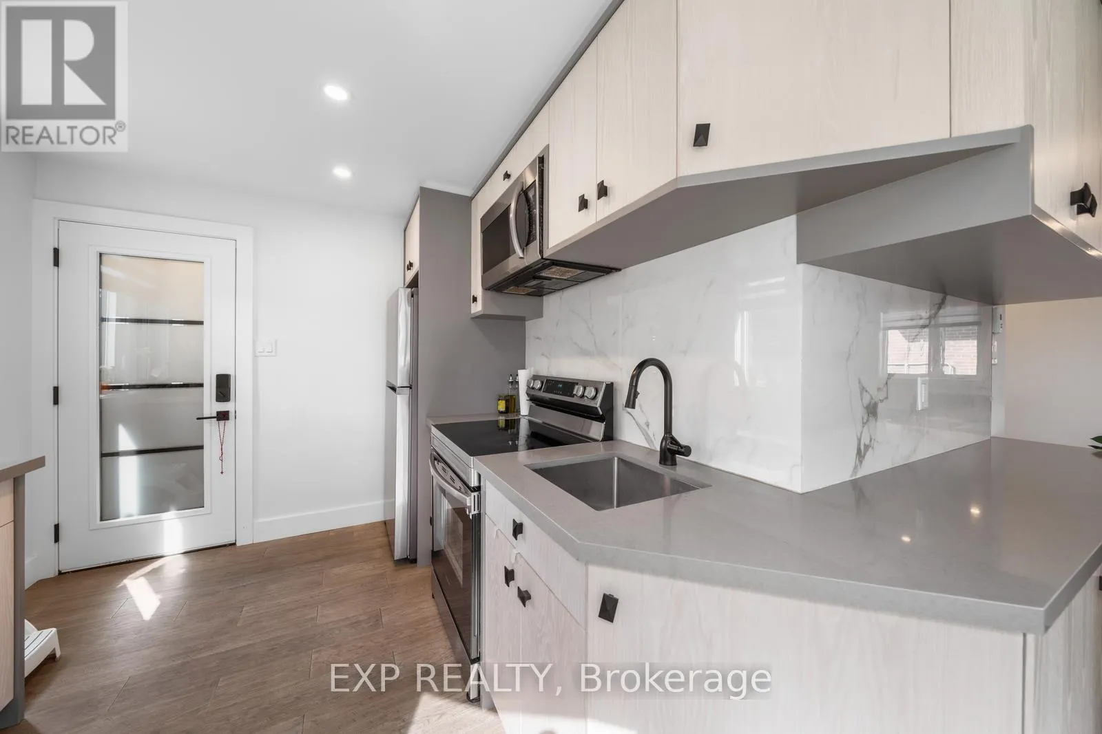 5 BRENDWIN ROAD