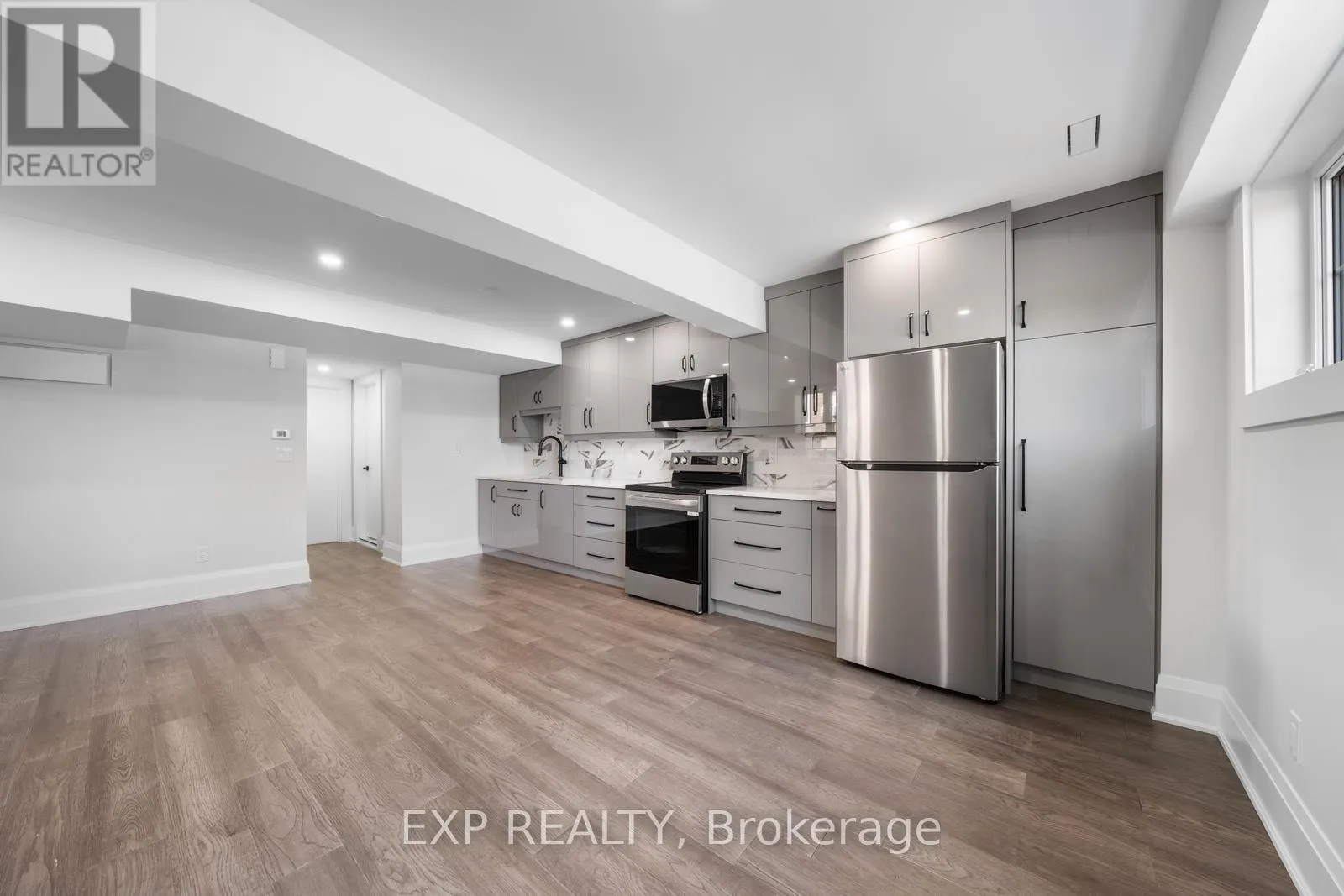 5 BRENDWIN ROAD