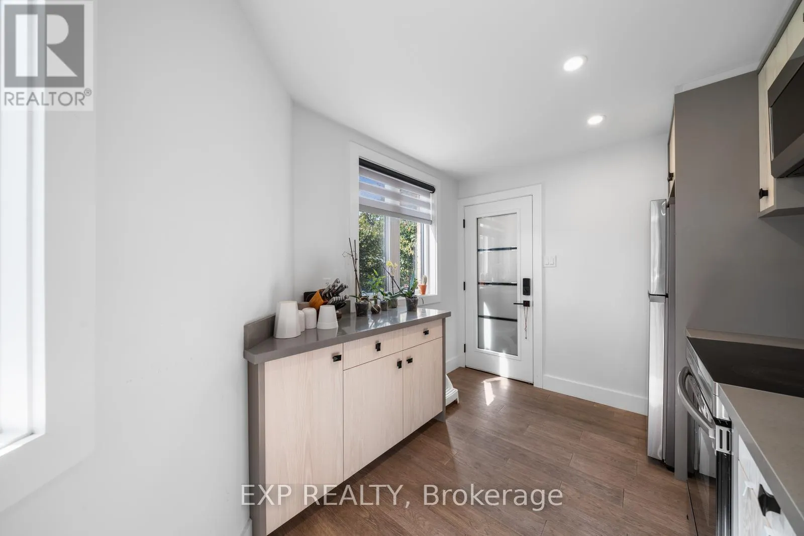 5 BRENDWIN ROAD