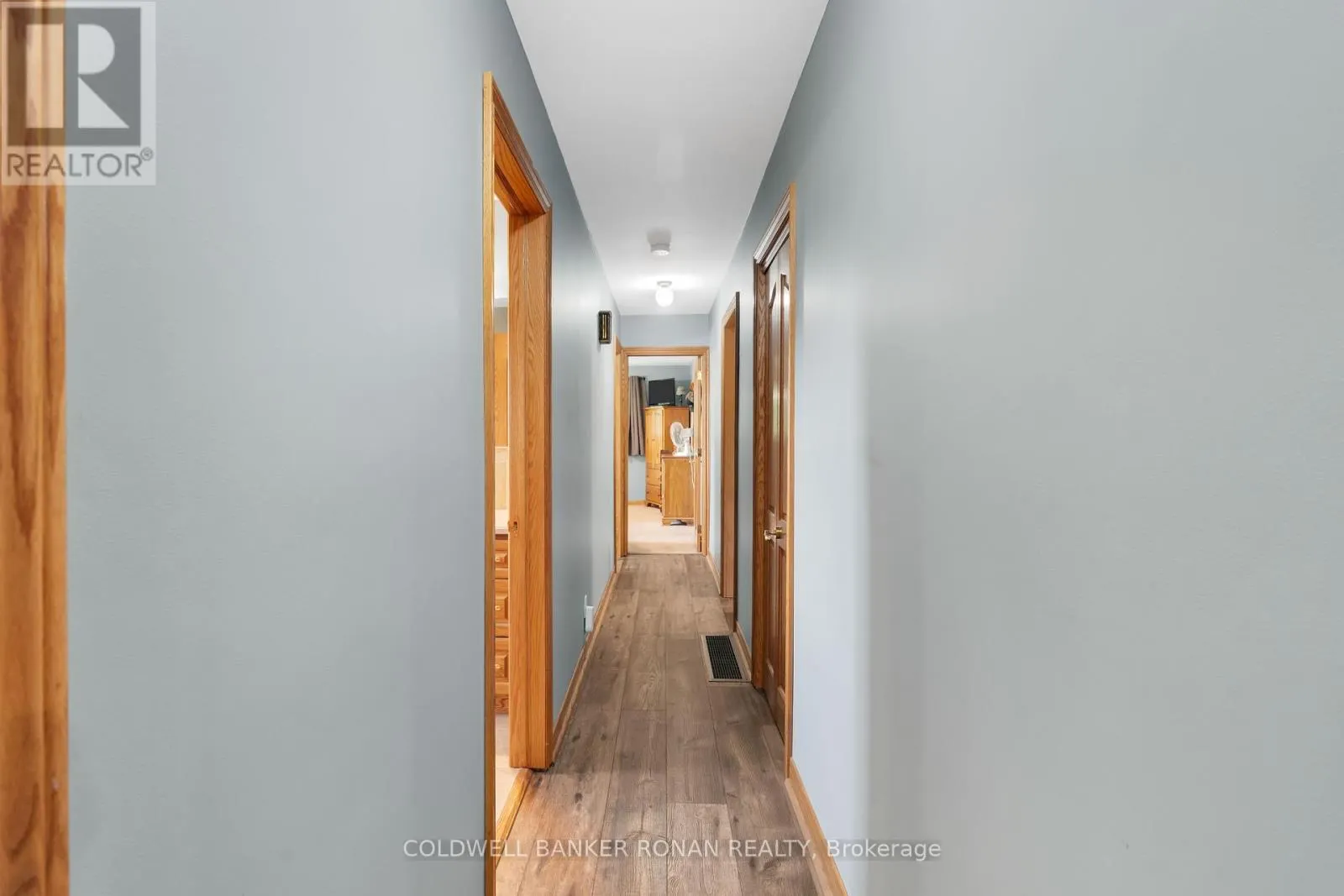 9480 32 SIDE ROAD